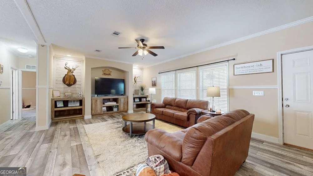 4983 Ga Highway 121 Millen, GA 30442