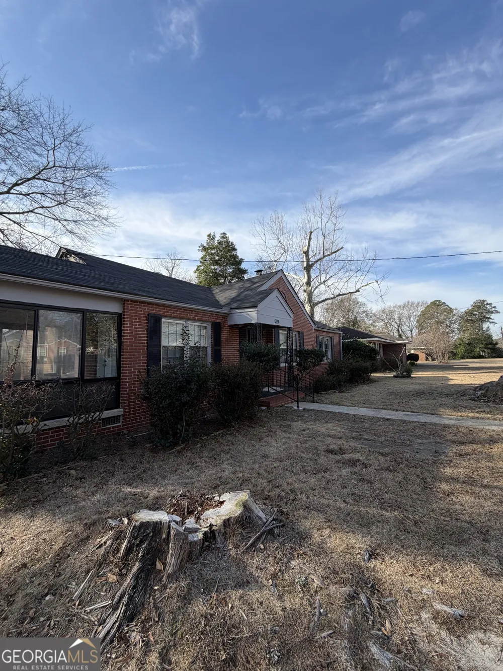 2006 Stonewall ST Dublin, GA 31021