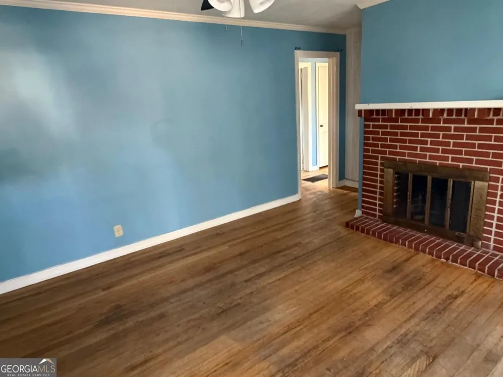 2006 Stonewall ST Dublin, GA 31021