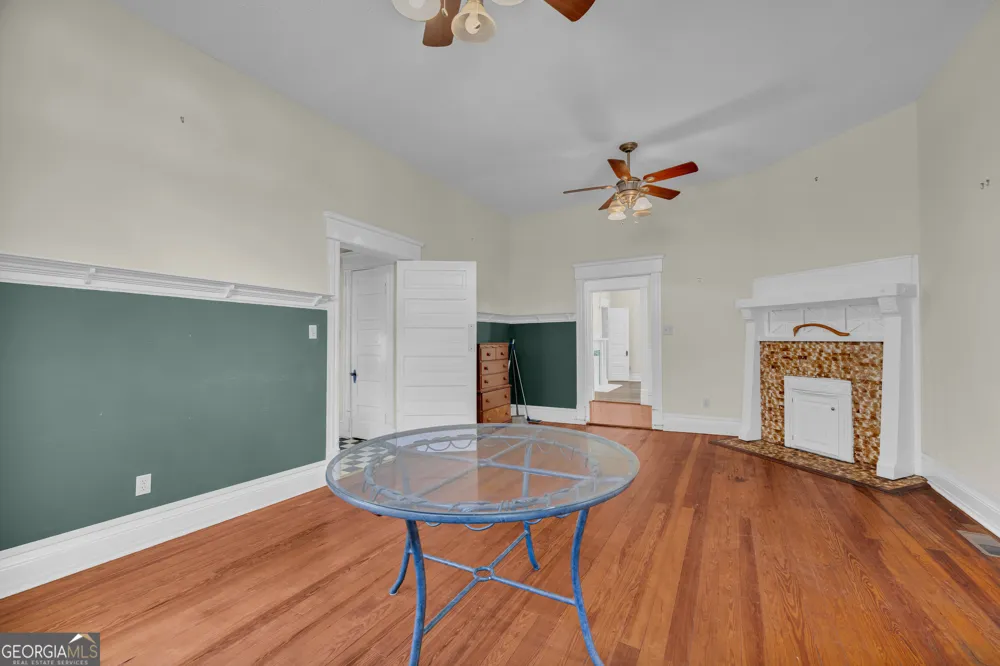 170 S Mcintosh ST Elberton, GA 30635