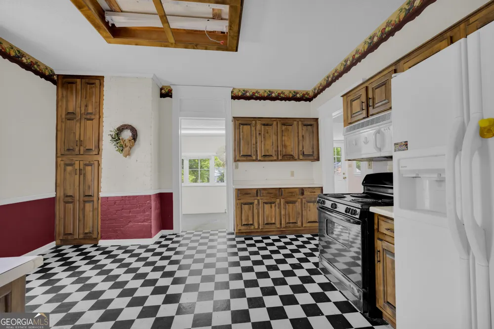 170 S Mcintosh ST Elberton, GA 30635