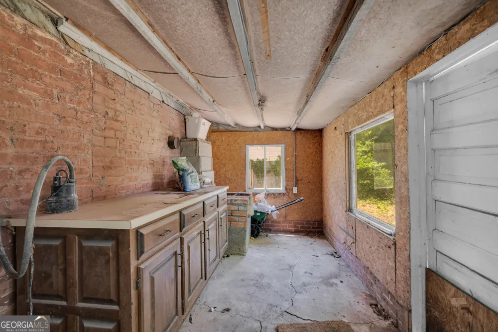 170 S Mcintosh ST Elberton, GA 30635