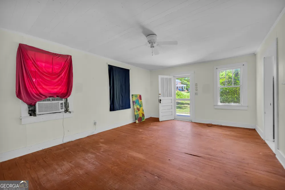 170 S Mcintosh ST Elberton, GA 30635