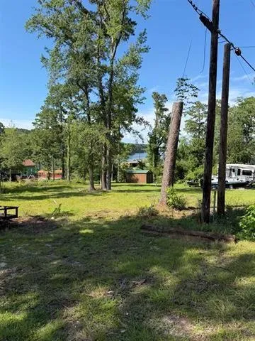234 Hillcrest Drive Hemphill, TX 75948