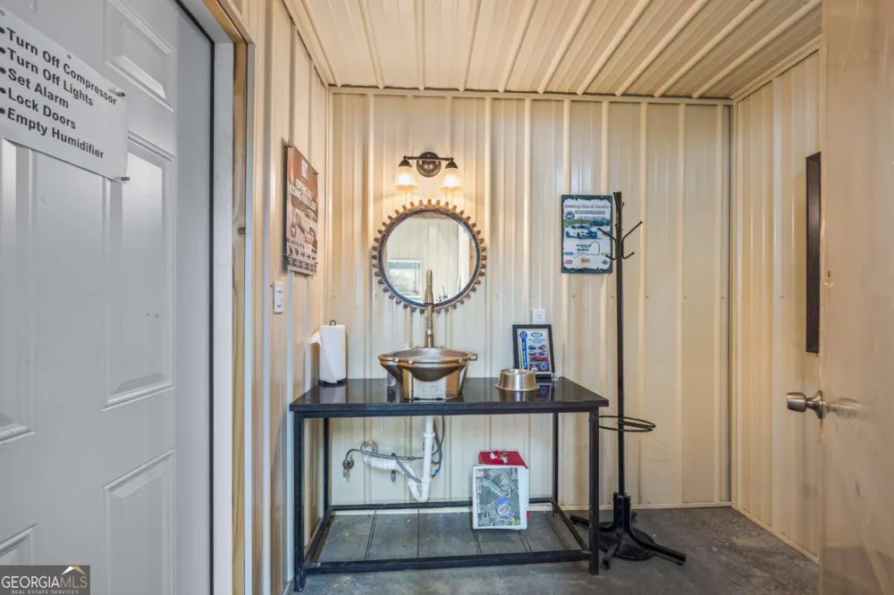 209 Northlake DR Hartwell, GA 30643