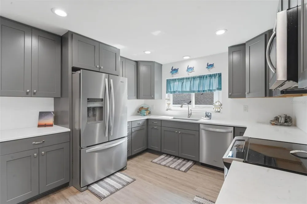 82 JENNIFER CIRCLE Ponce Inlet, FL 32127