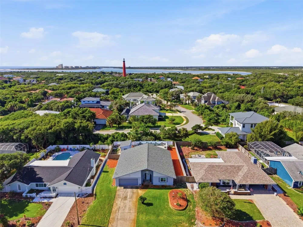 82 JENNIFER CIRCLE Ponce Inlet, FL 32127
