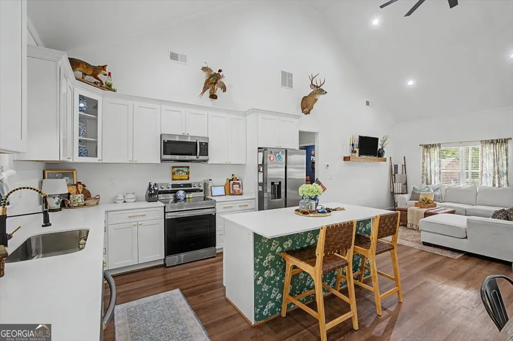91 Holly RD Bowdon, GA 30108