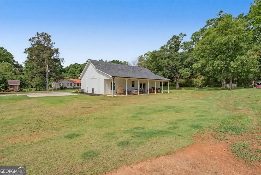 91 Holly RD Bowdon, GA 30108