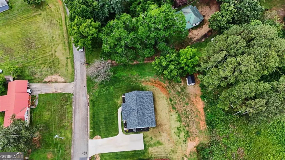91 Holly RD Bowdon, GA 30108