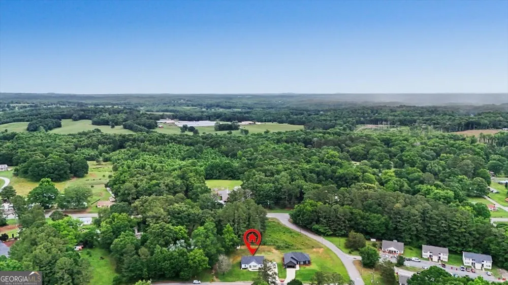91 Holly RD Bowdon, GA 30108