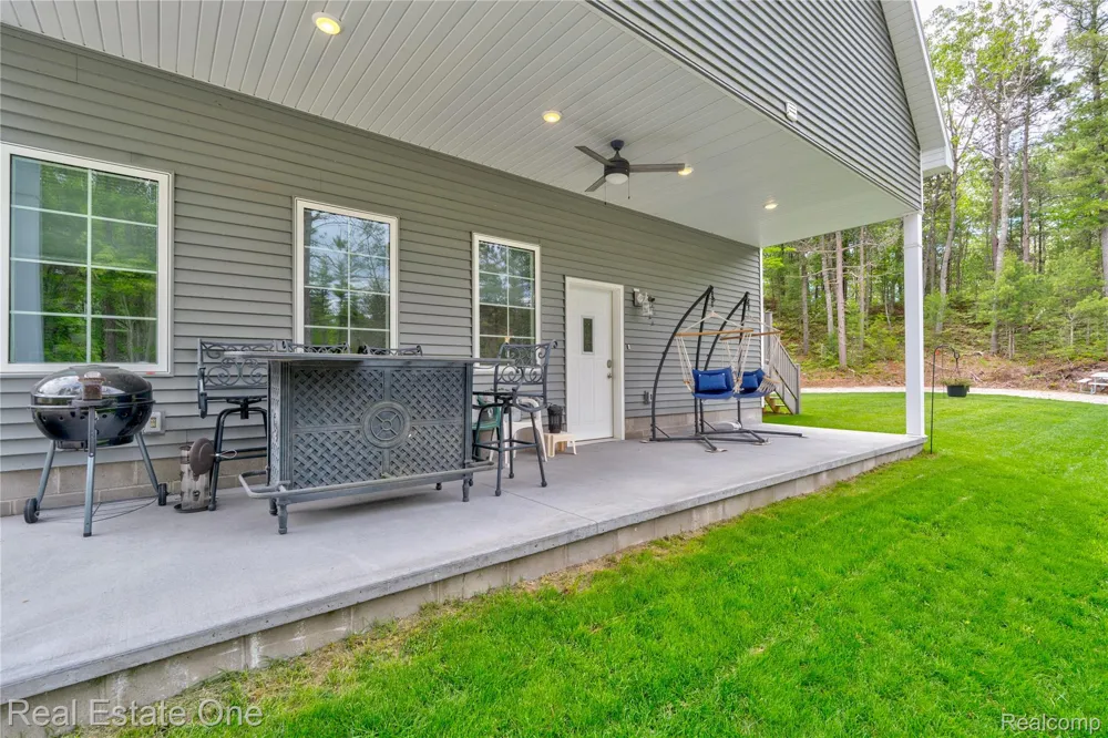 251 S Lake Michigan Rd S Doyle Township, MI 49840