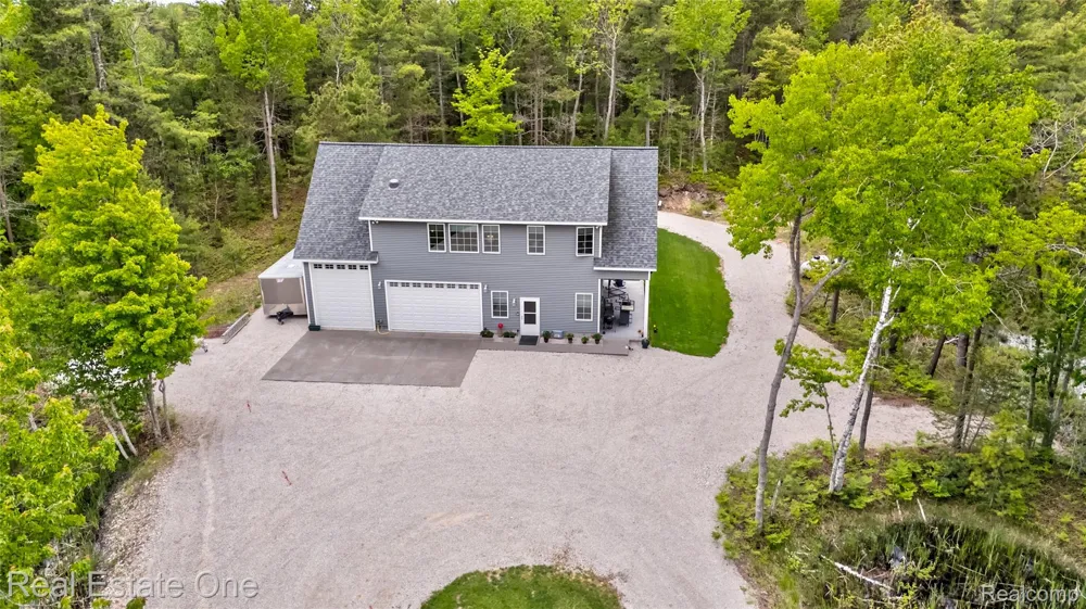 251 S Lake Michigan Rd S Doyle Township, MI 49840