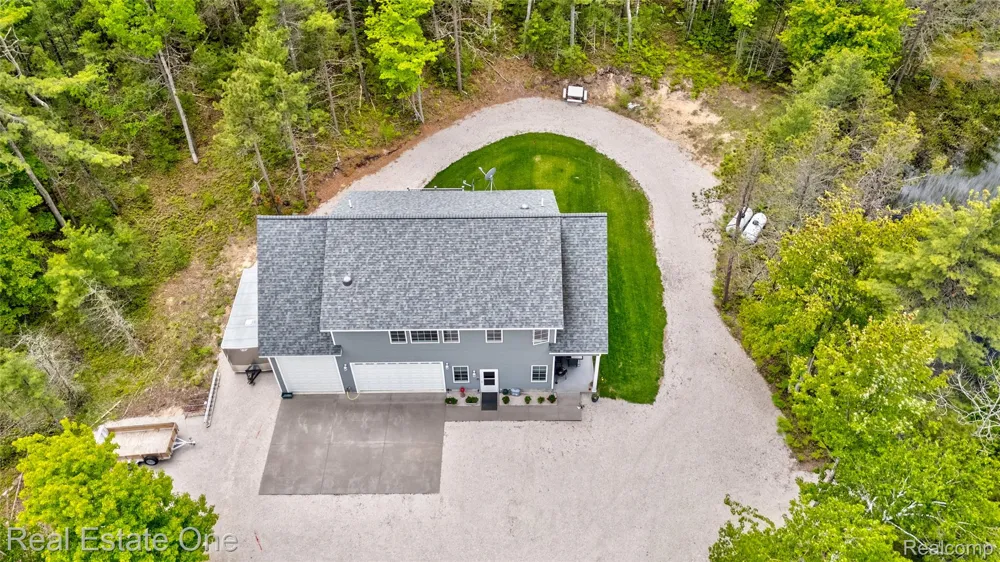 251 S Lake Michigan Rd S Doyle Township, MI 49840