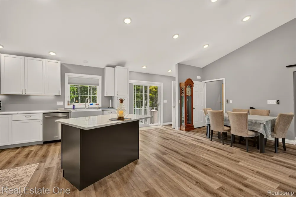 251 S Lake Michigan Rd S Doyle Township, MI 49840