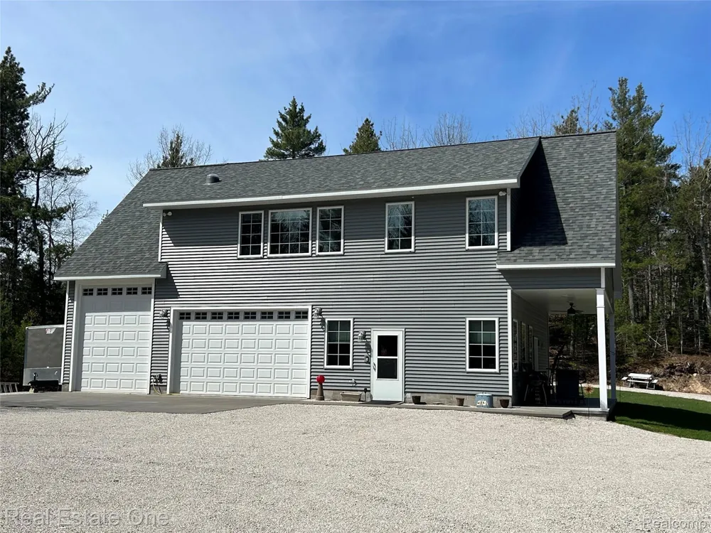 251 S Lake Michigan Rd S Doyle Township, MI 49840