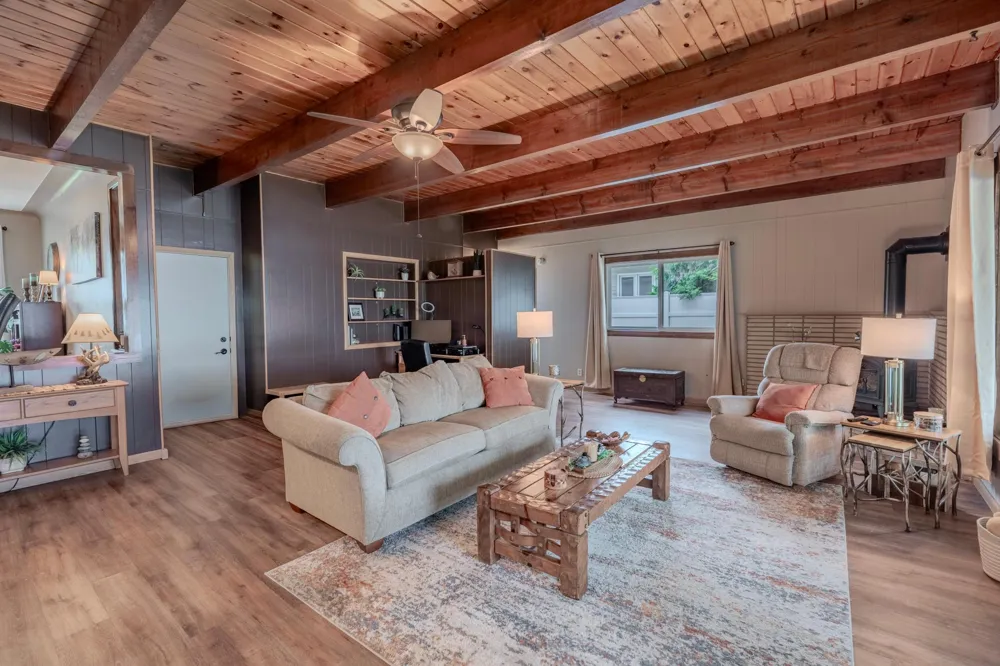 1019 Riverview Drive Little Falls, MN 56345