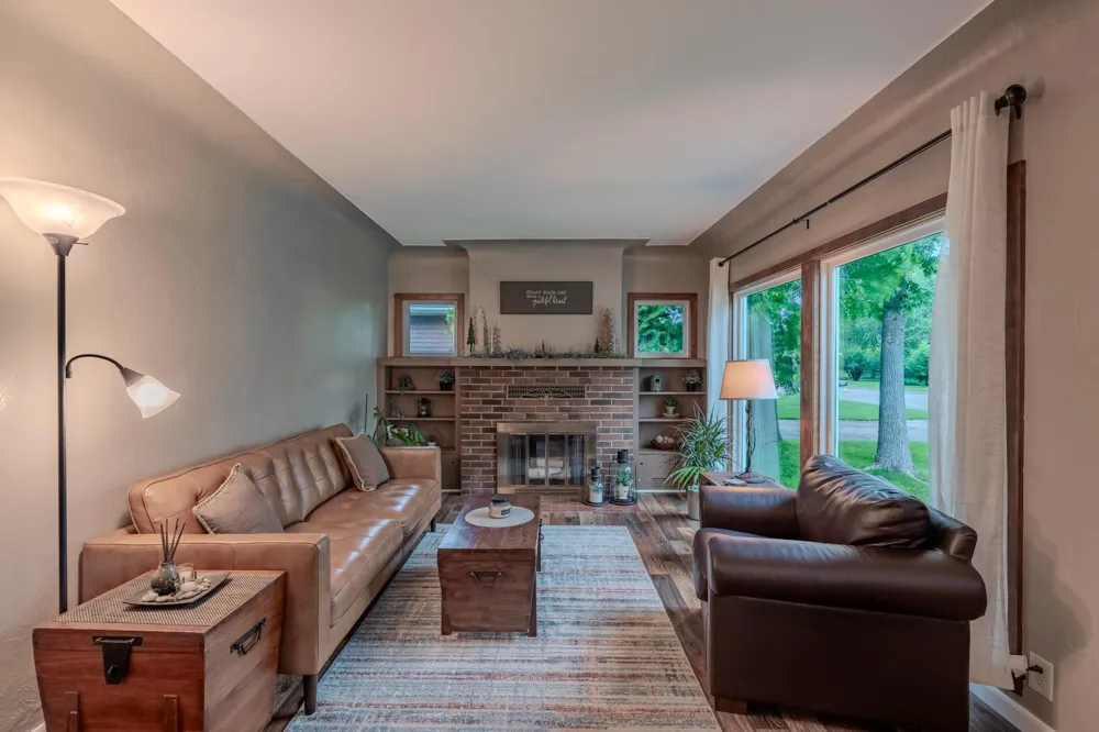 1019 Riverview Drive Little Falls, MN 56345