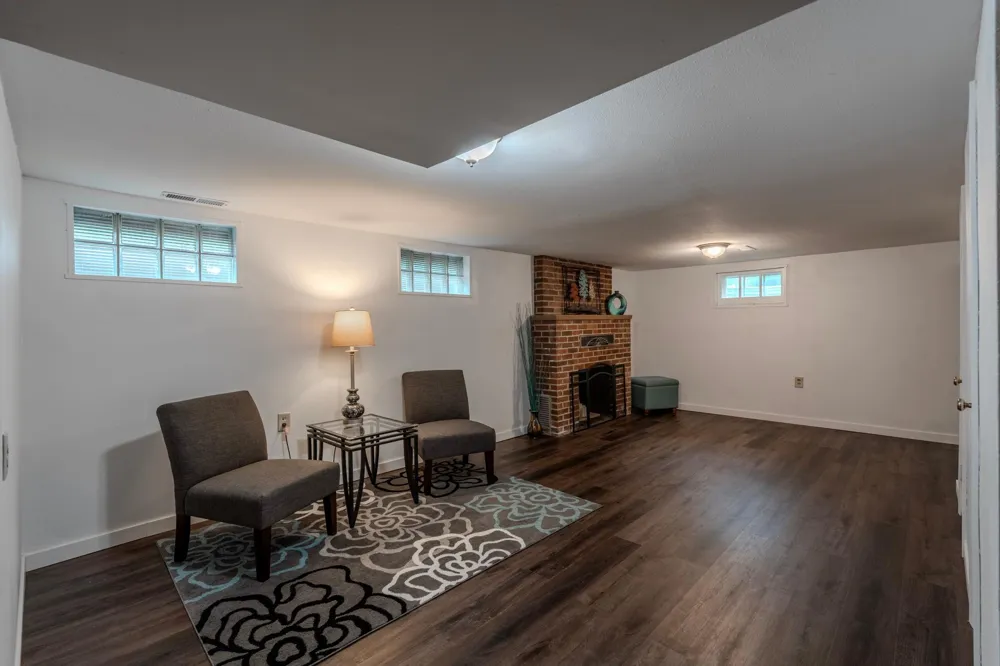 1019 Riverview Drive Little Falls, MN 56345