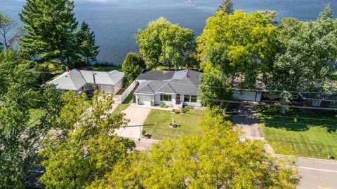 1019 Riverview Drive