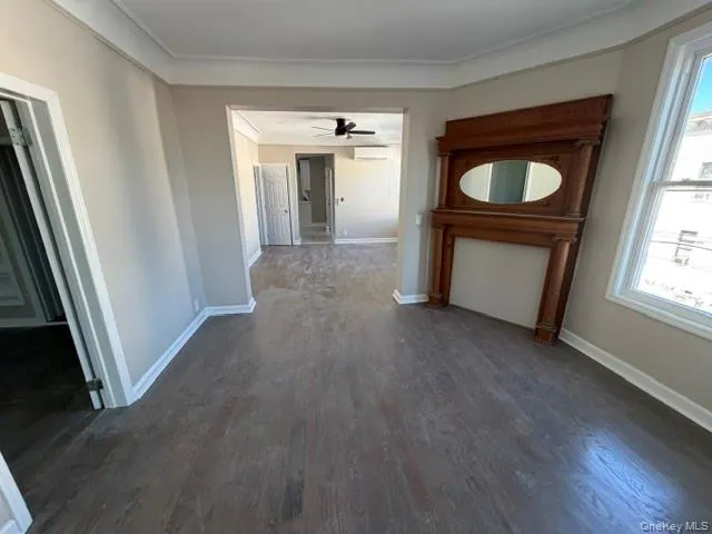 667 Morris Park Avenue Bronx, NY 10462