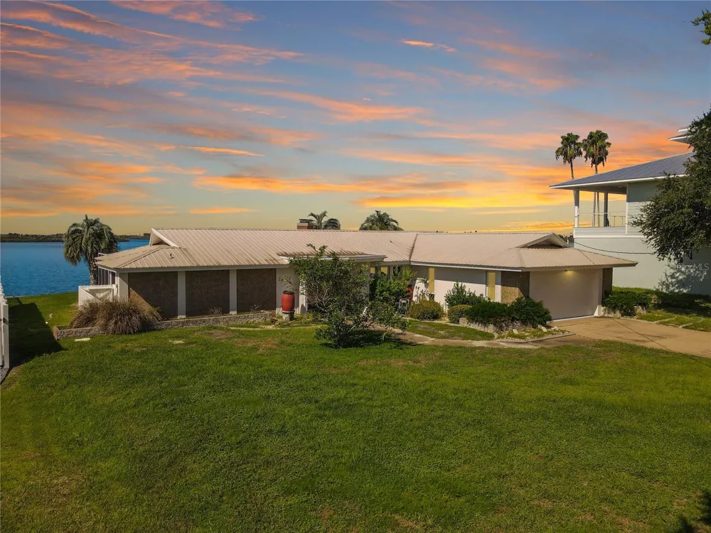 12000 W BAYSHORE DRIVE Crystal River, FL 34429