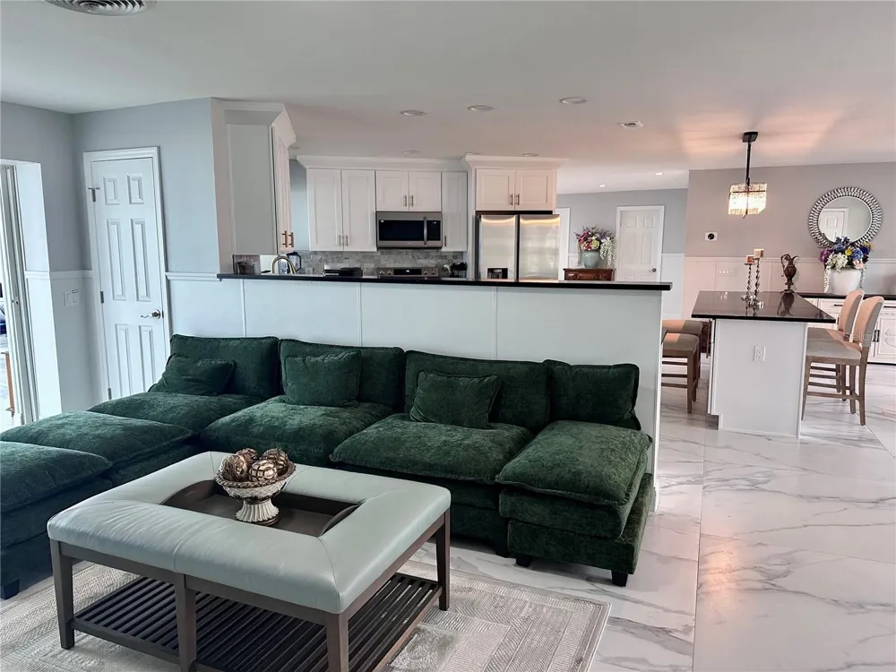 12000 W BAYSHORE DRIVE Crystal River, FL 34429