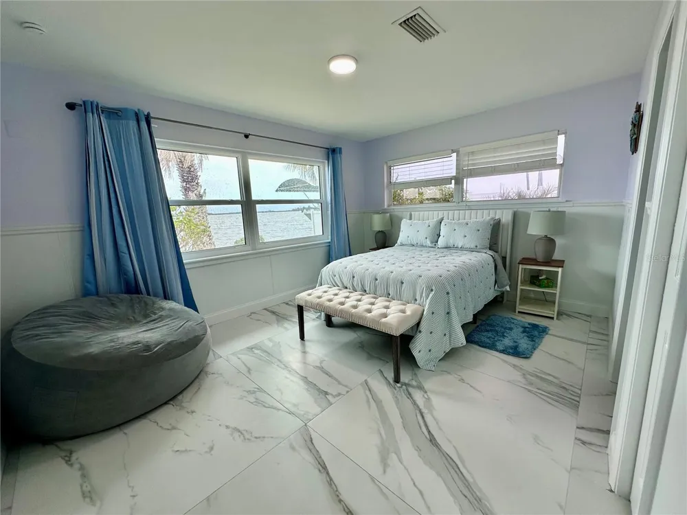 12000 W BAYSHORE DRIVE Crystal River, FL 34429
