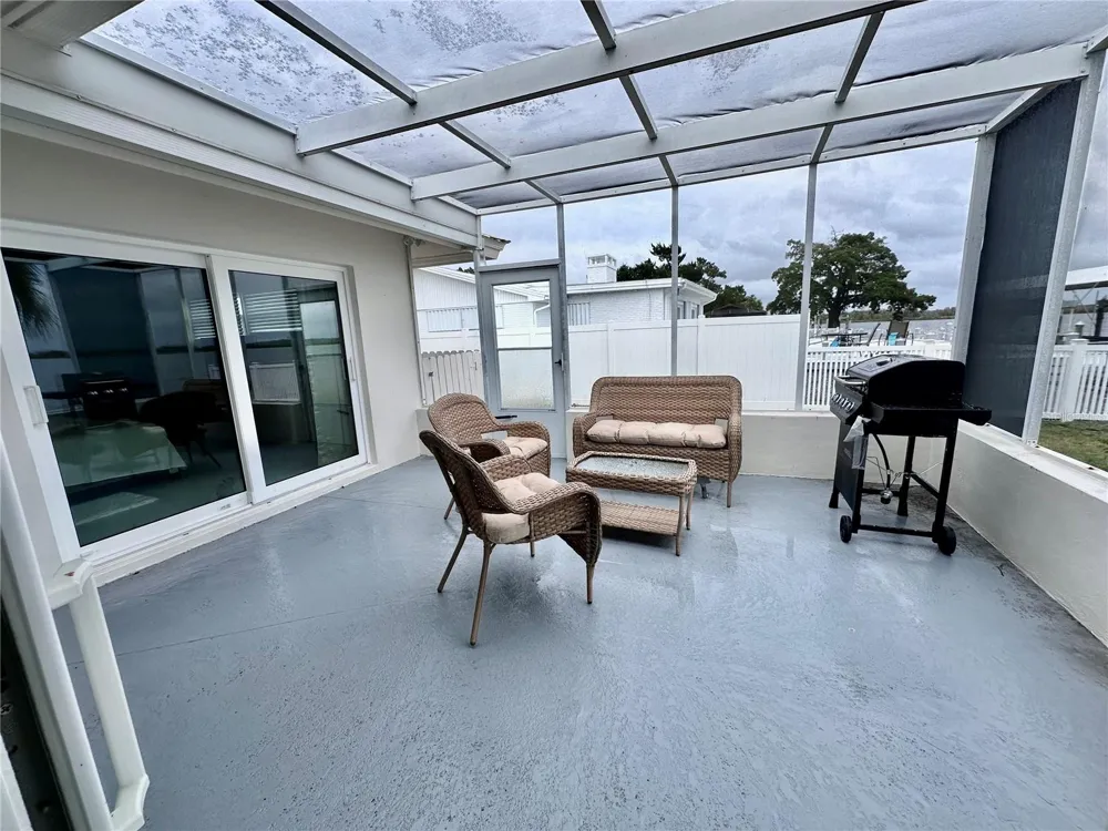 12000 W BAYSHORE DRIVE Crystal River, FL 34429