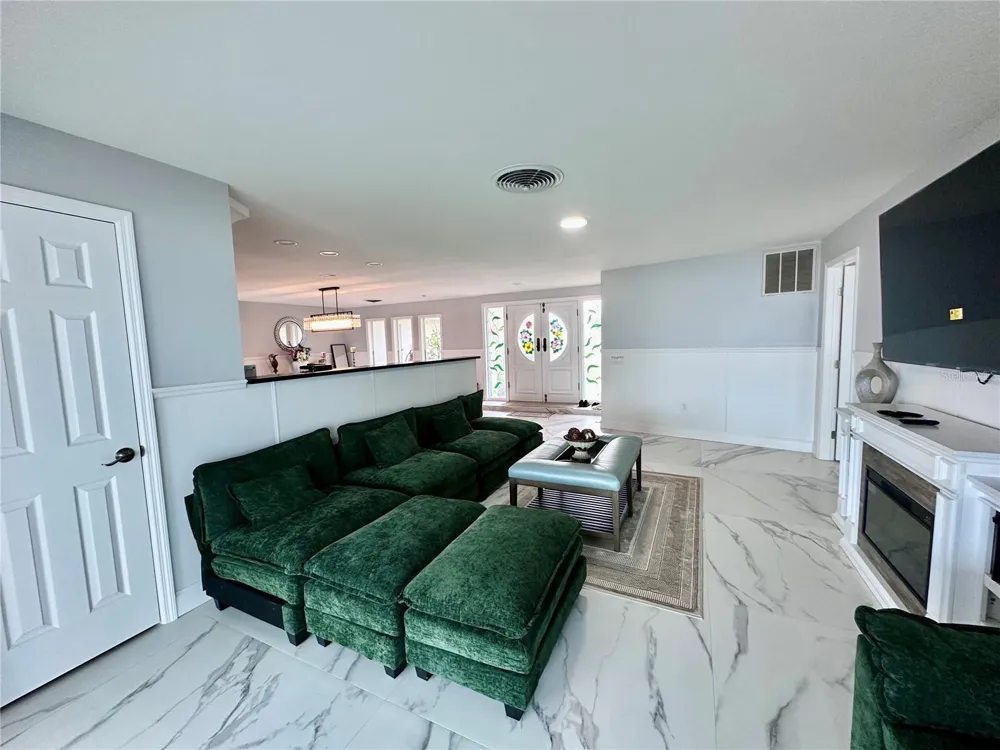 12000 W BAYSHORE DRIVE Crystal River, FL 34429