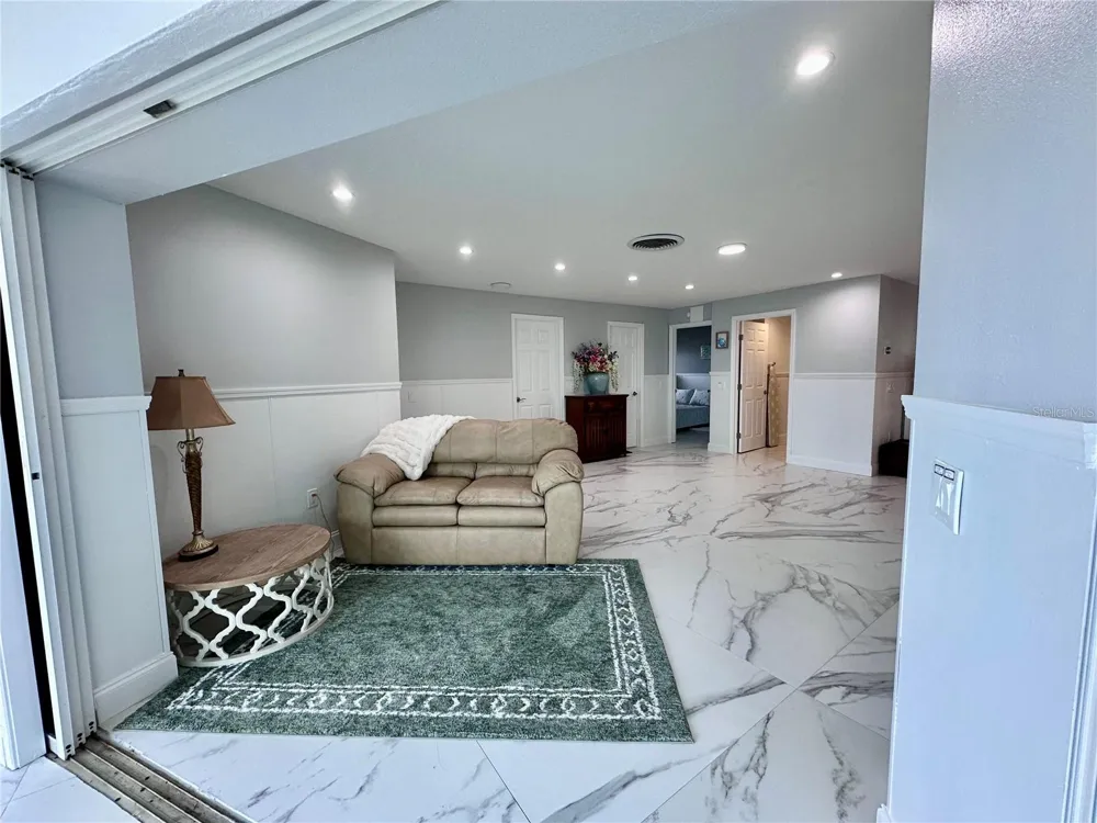 12000 W BAYSHORE DRIVE Crystal River, FL 34429