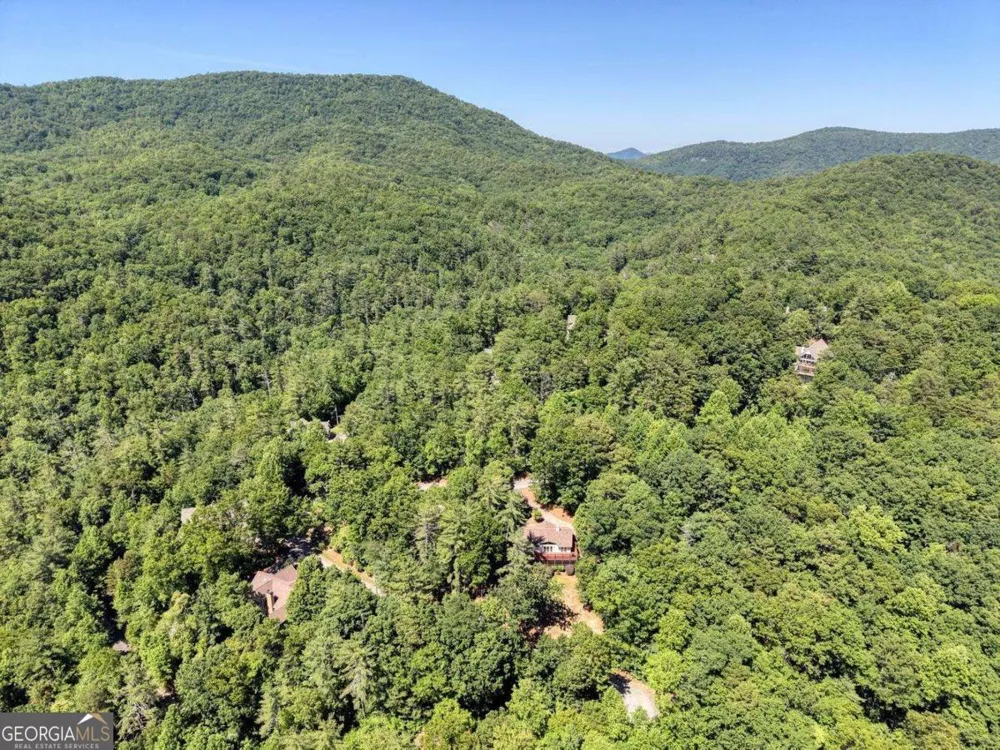 276 Lancelot LOOP Clayton, GA 30525