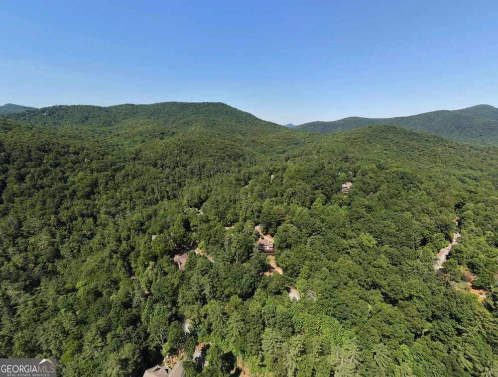 276 Lancelot LOOP Clayton, GA 30525