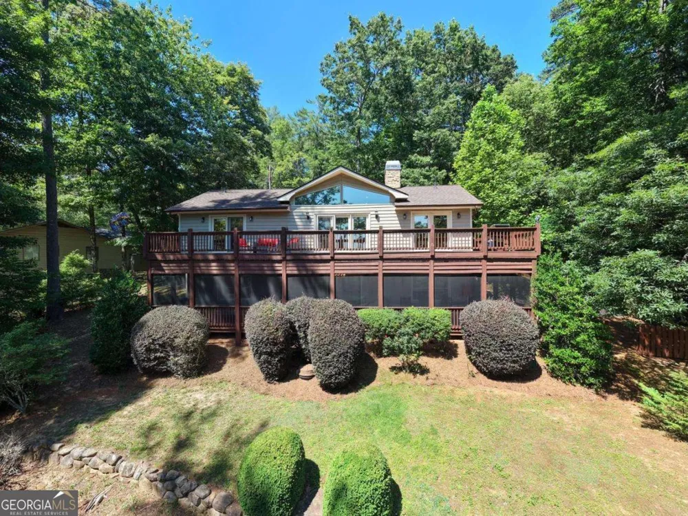 276 Lancelot LOOP Clayton, GA 30525