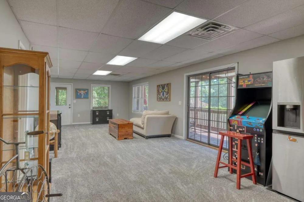 276 Lancelot LOOP Clayton, GA 30525