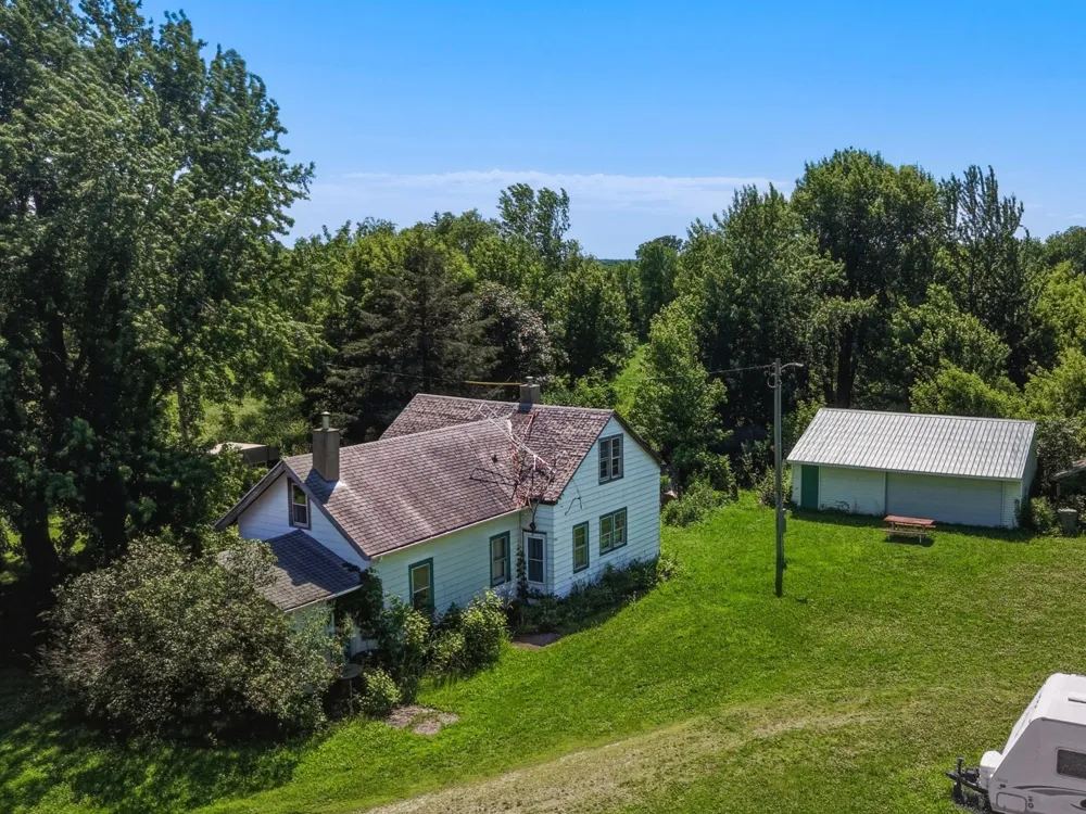 10821 160th Street W Kilkenny, MN 56052
