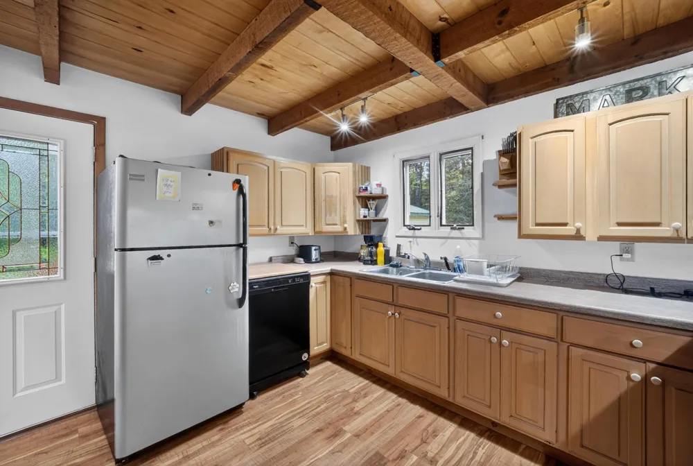 6745 Riverside Drive Finland, MN 55603