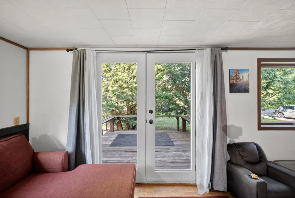 6745 Riverside Drive Finland, MN 55603