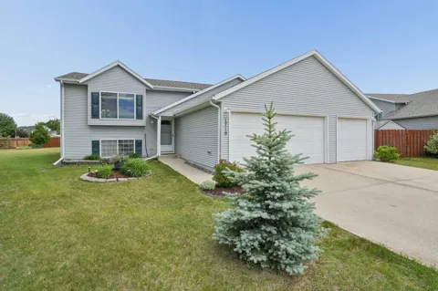 1719 Huntington Court