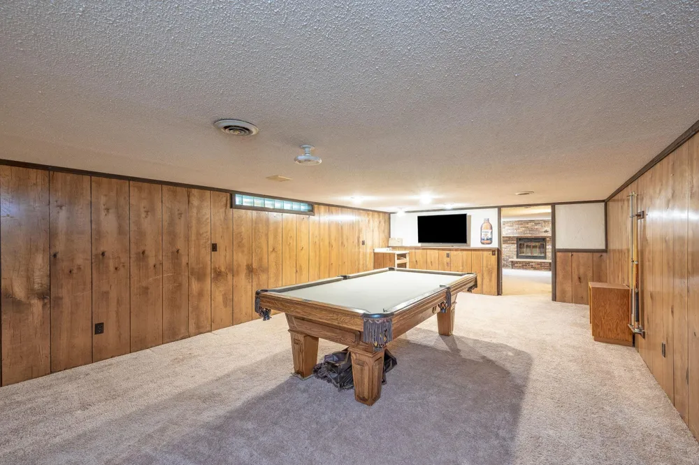 305 Maywood Avenue Eagle Lake, MN 56024