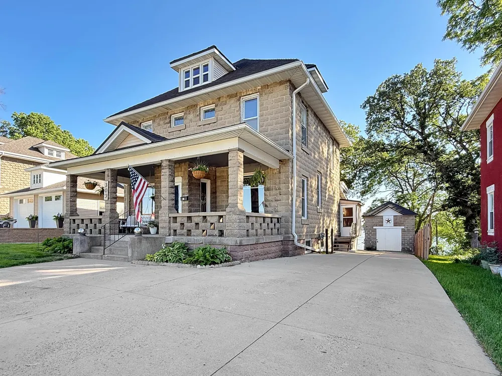 303 Lake Avenue Fairmont, MN 56031