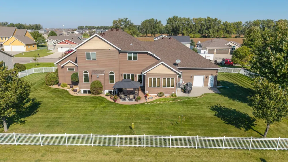 1007 6 AVENUE NE Dilworth, MN 56529