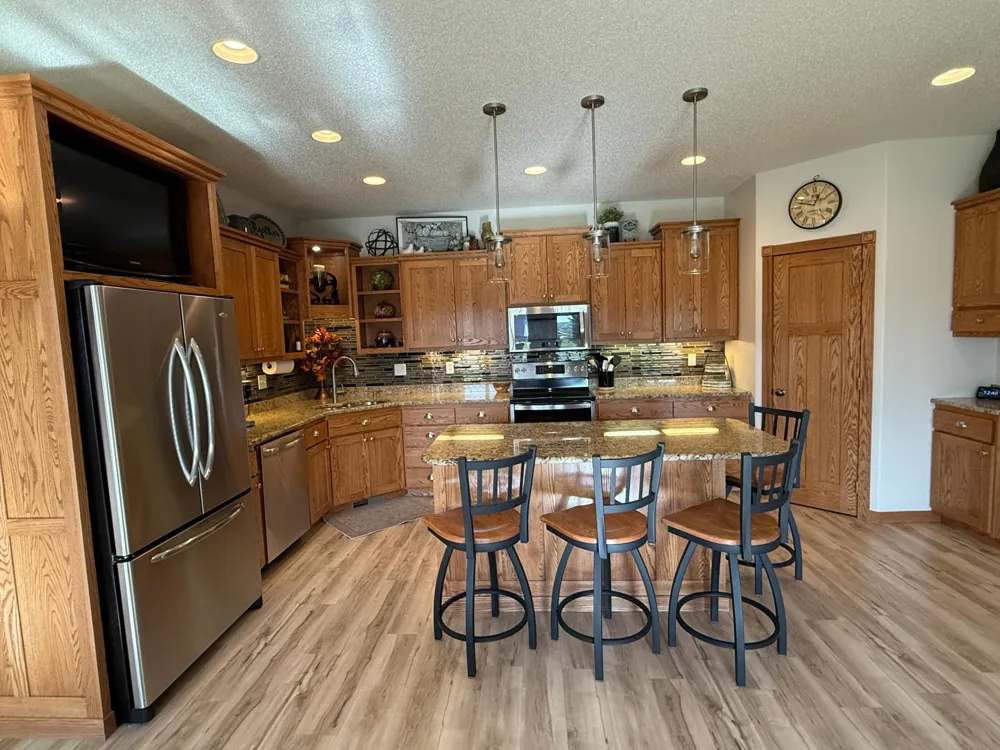 1007 6 AVENUE NE Dilworth, MN 56529