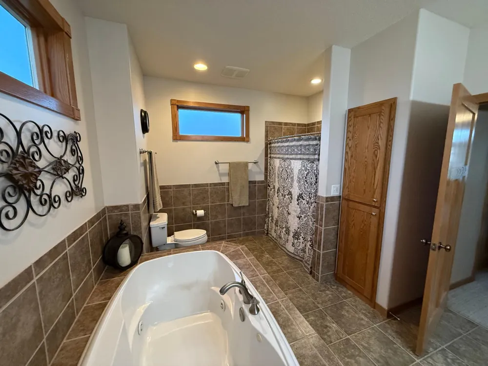 1007 6 AVENUE NE Dilworth, MN 56529