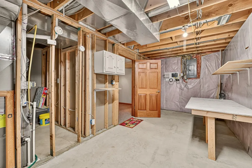 931 Pine Court NE Pine Island, MN 55963