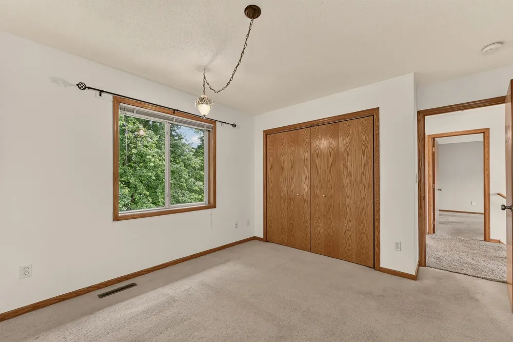 931 Pine Court NE Pine Island, MN 55963