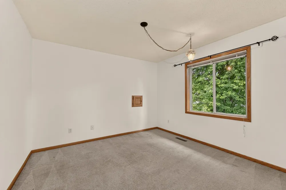 931 Pine Court NE Pine Island, MN 55963