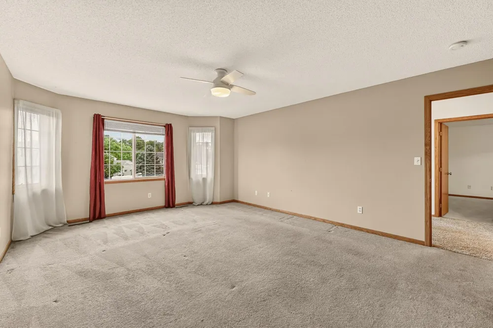 931 Pine Court NE Pine Island, MN 55963