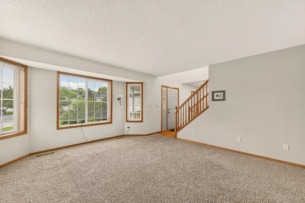 931 Pine Court NE Pine Island, MN 55963