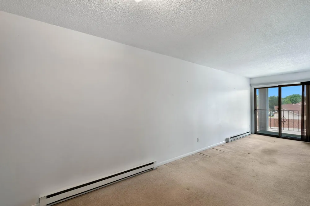 321 Prairiewood Circle S #304 Fargo, ND 58103